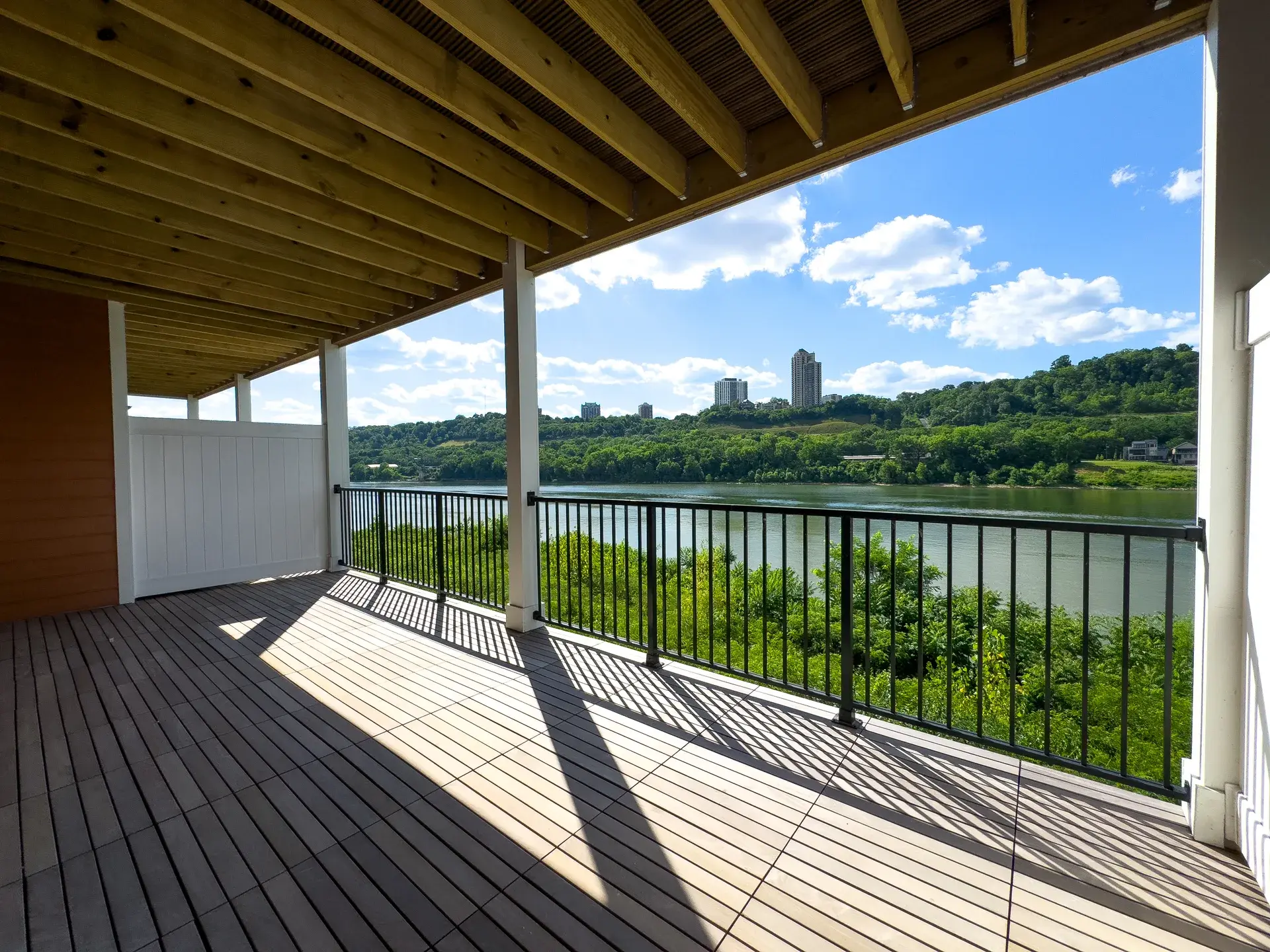 The Lookout gallery image 1